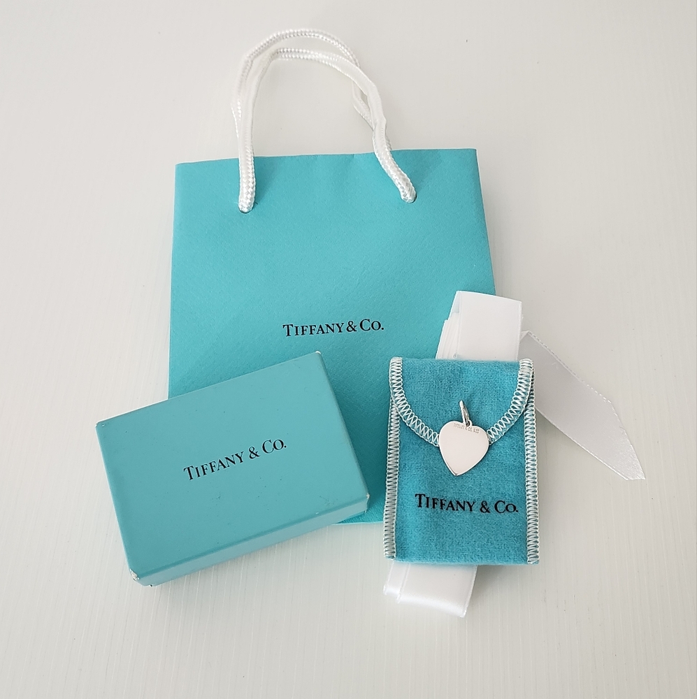 Tiffany 925 Sterling Silver Heart Pendant